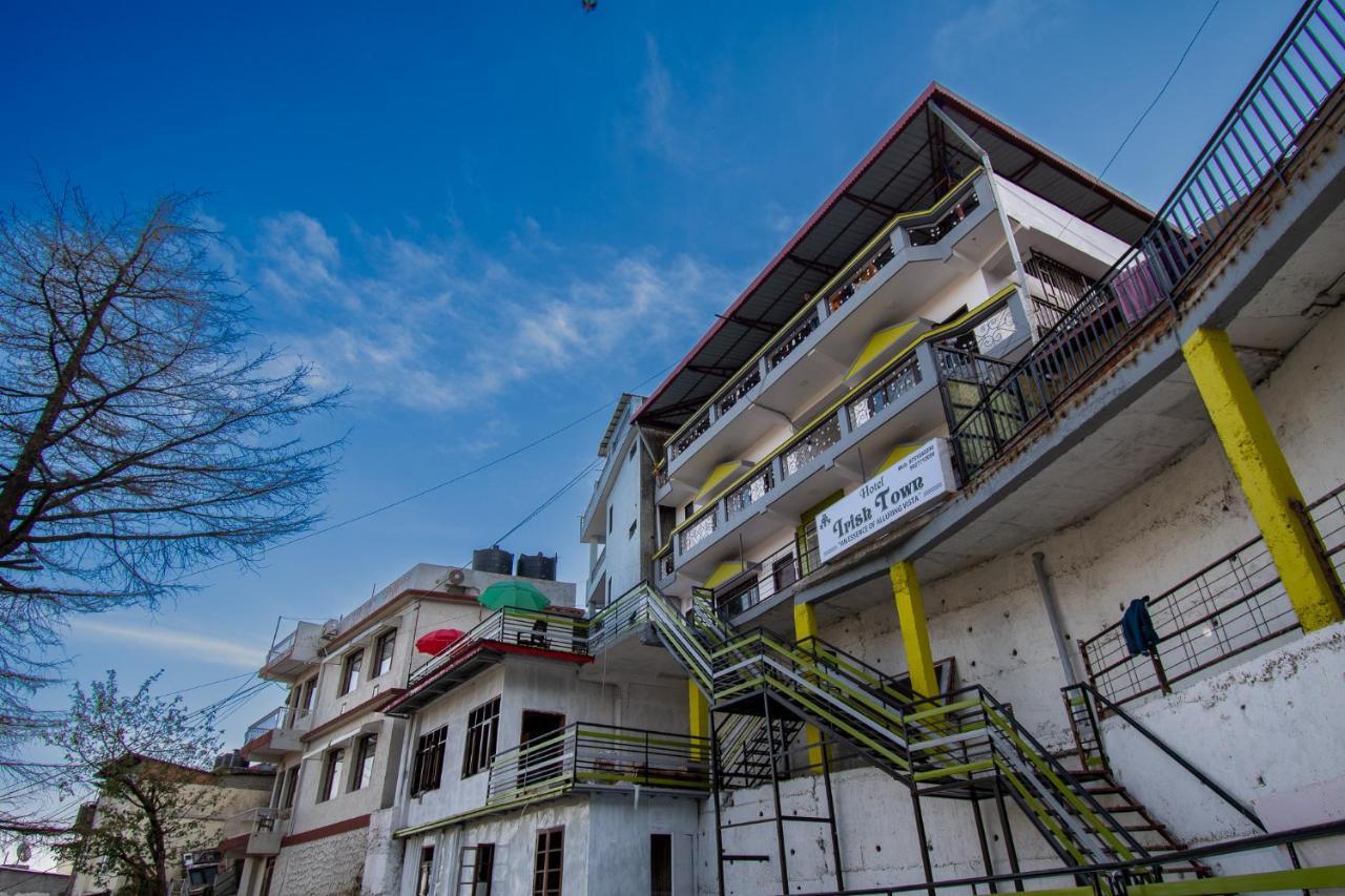 Irish Town Mussoorie Hotel Exterior photo